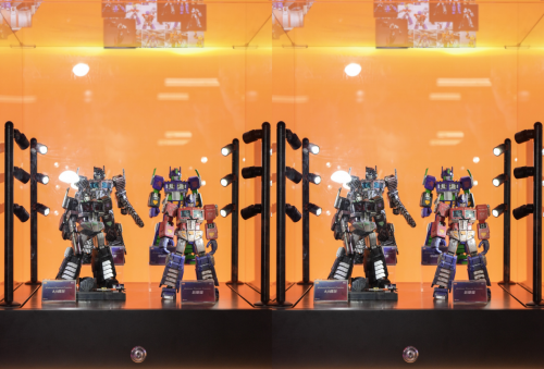 布鲁可参展2024塞伯坦年会 变形金刚积木人“俘获”众多“刚丝”(图4)