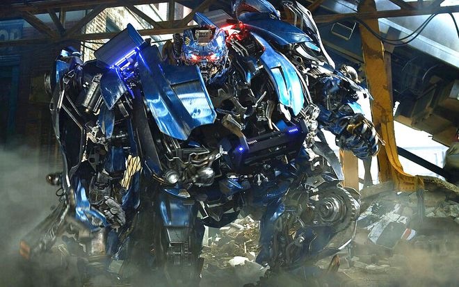 变形金刚：一个老六打架在路上打赢了就现身活得比红蜘蛛久(图6)