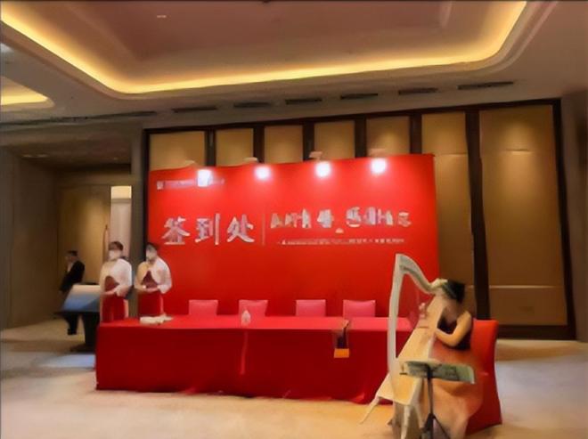 济南一商铺着火后续：现场煤气味严重整栋楼成空壳疑原因曝光(图12)