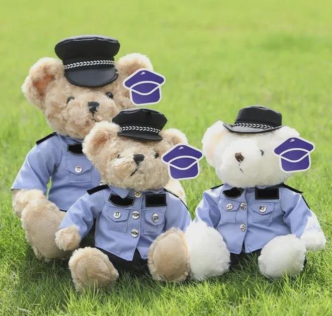 警界顶流Labu sir今日空降!(图1)